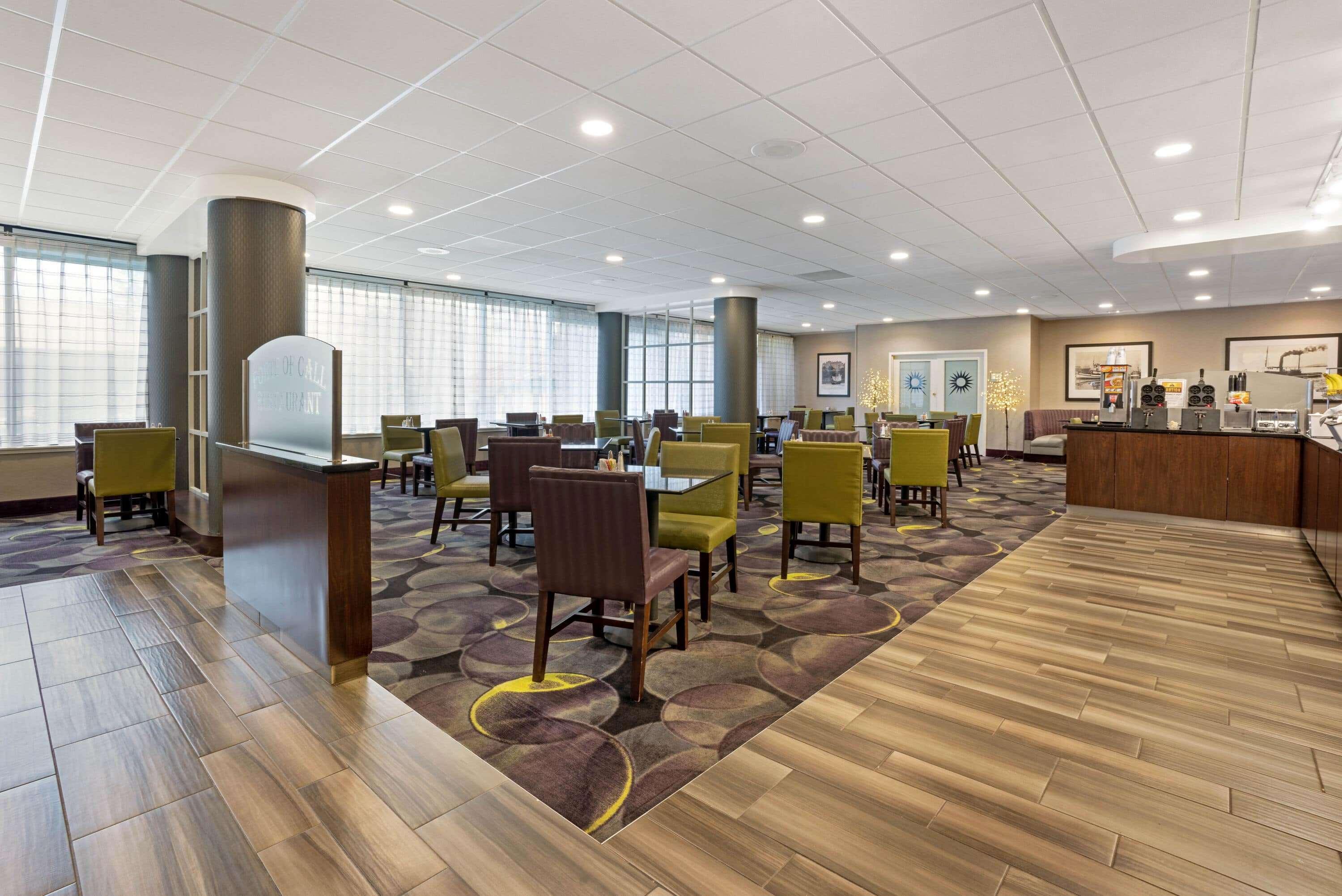Отель La Quinta By Wyndham Tacoma - Seattle Экстерьер фото