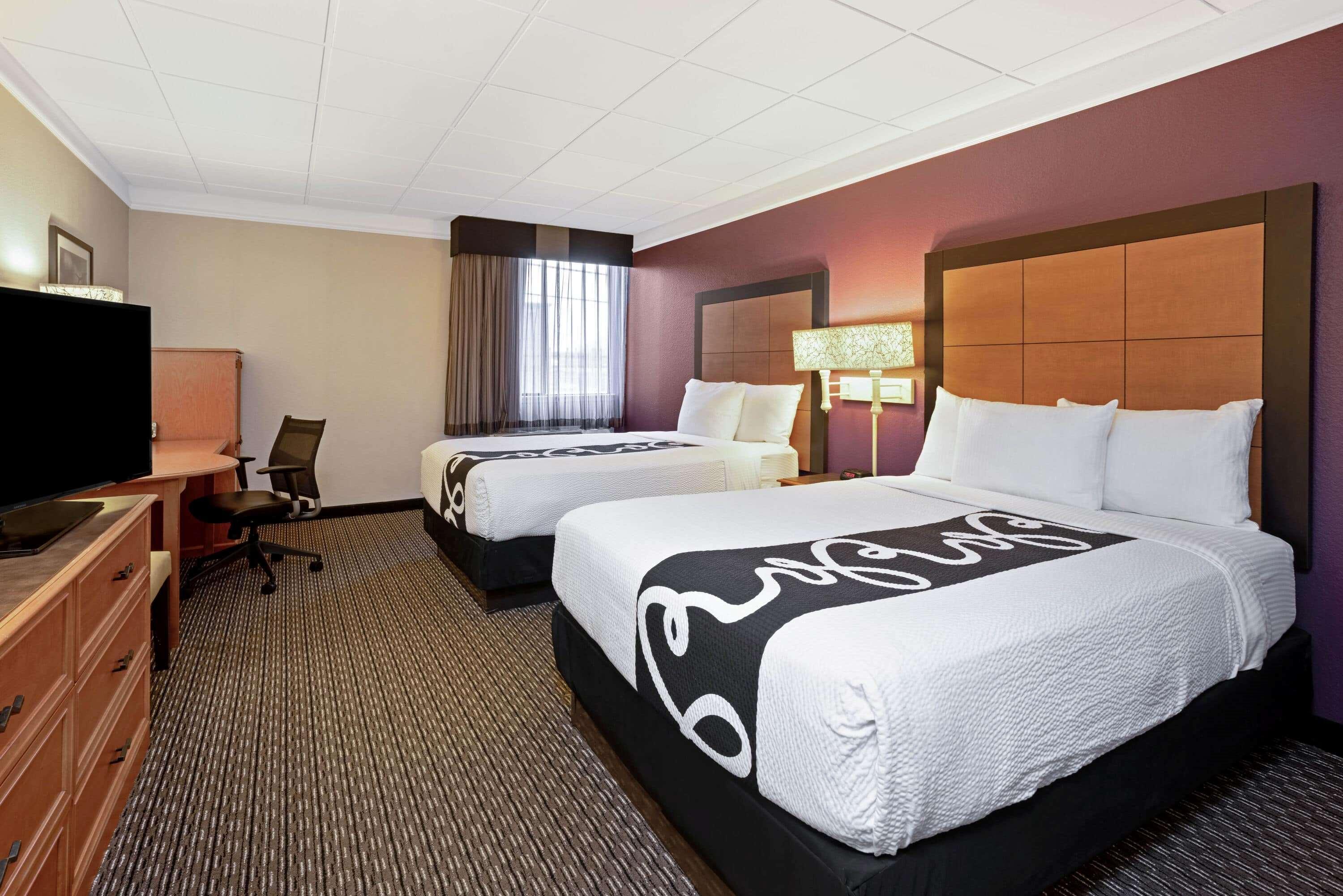 Отель La Quinta By Wyndham Tacoma - Seattle Экстерьер фото