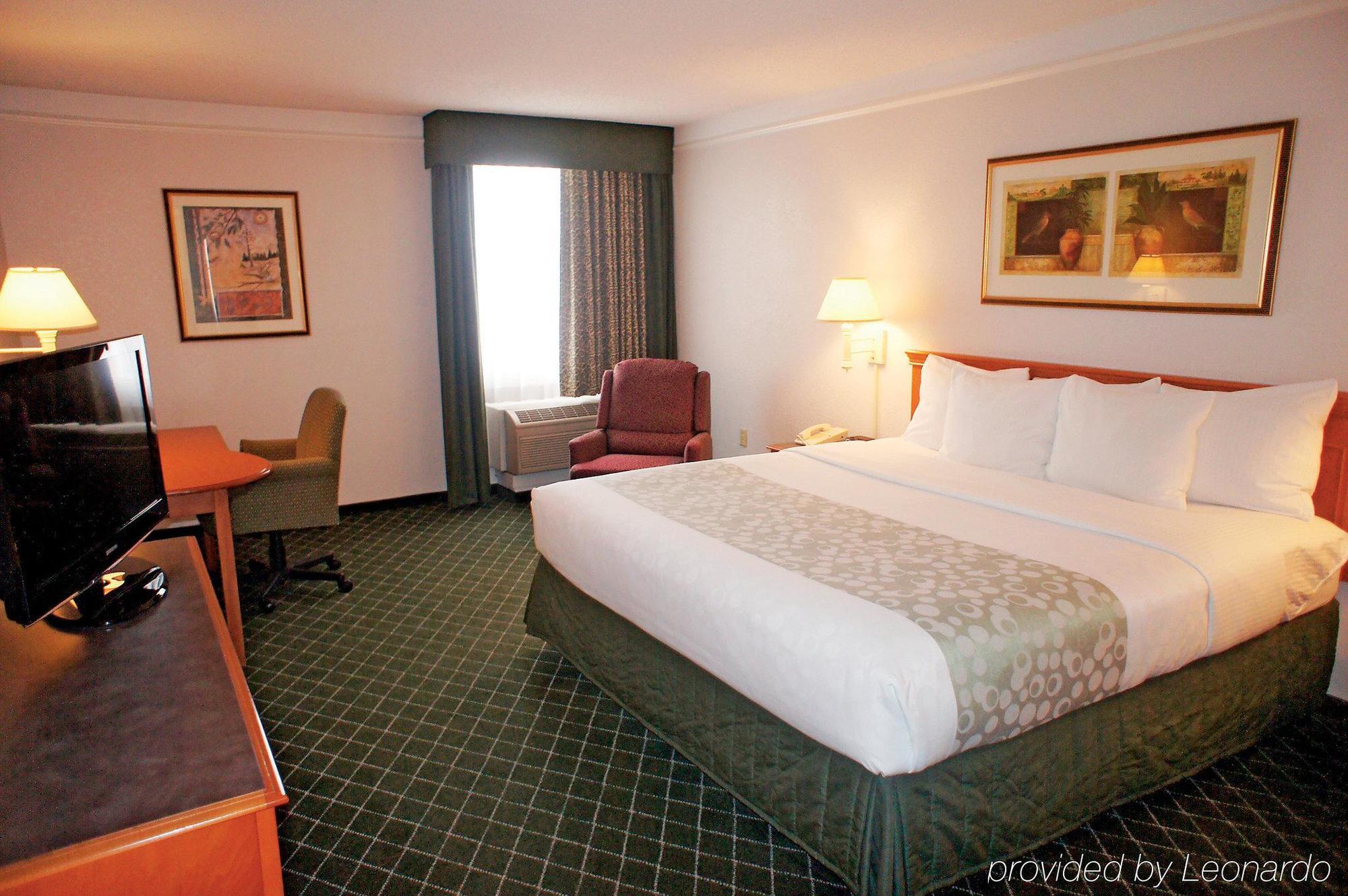 Отель La Quinta By Wyndham Tacoma - Seattle Экстерьер фото